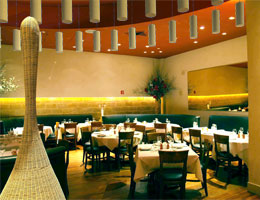 Lantern Design in Dining Room